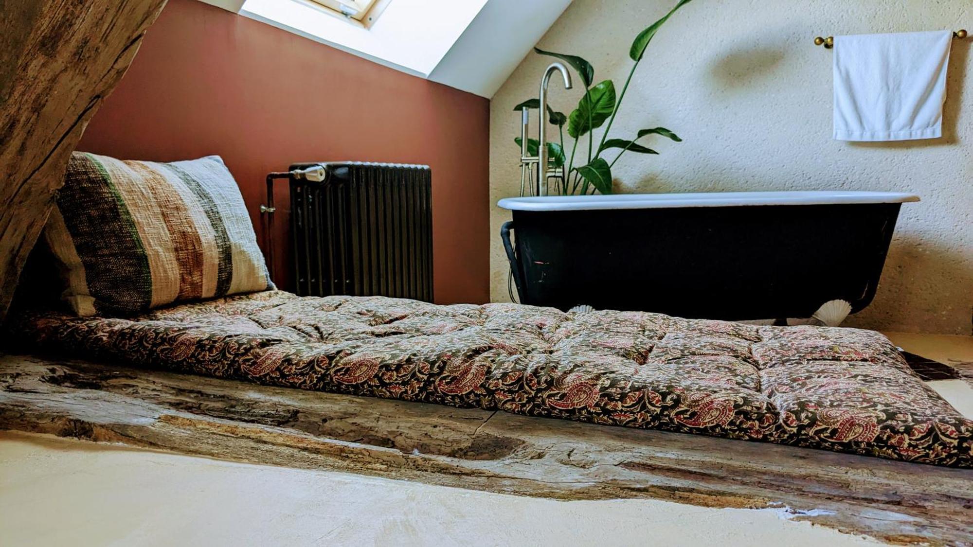 La Planque En Perche Hotell Bellou-le-Trichard Eksteriør bilde